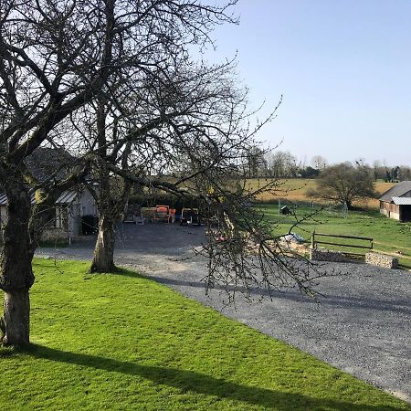 L'Etable Aux Gites Du Val Genneville Buitenkant foto